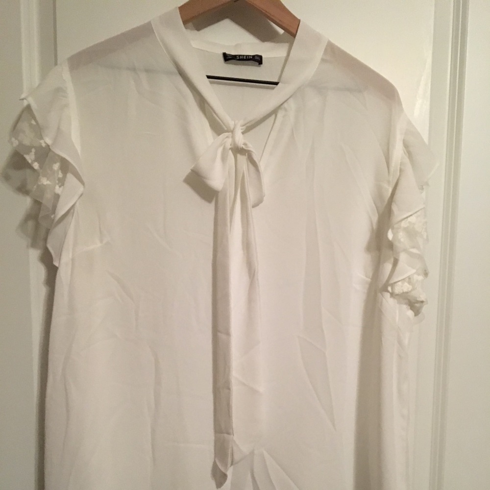 cute top with tie neck